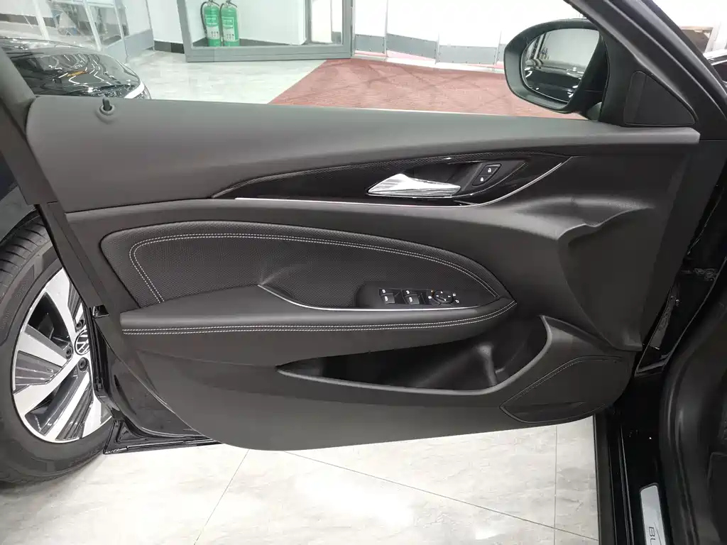 BUICK REGAL 2024