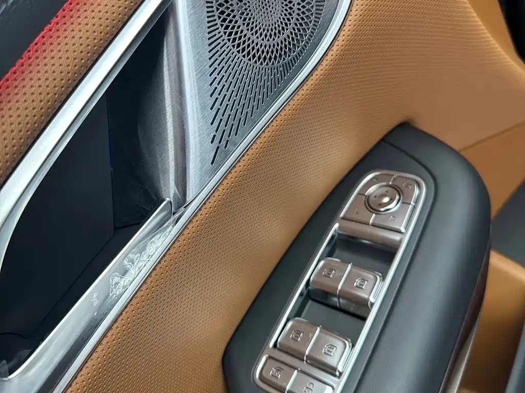 HONGQI HQ9 2023