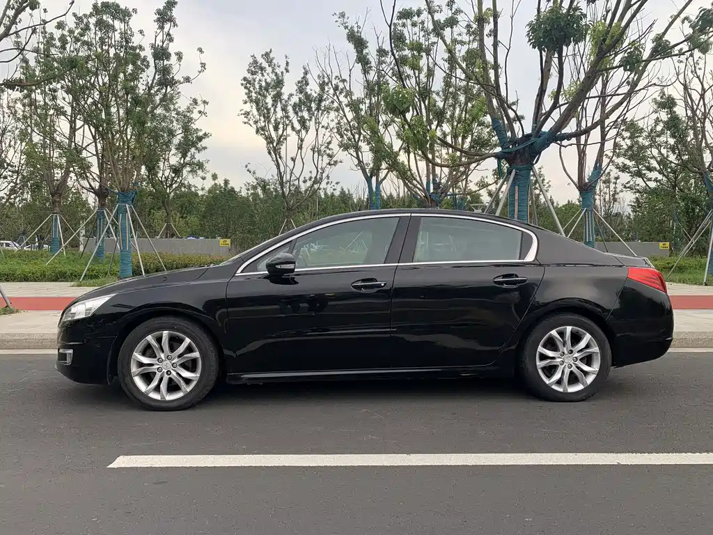 PEUGEOT 508 2012