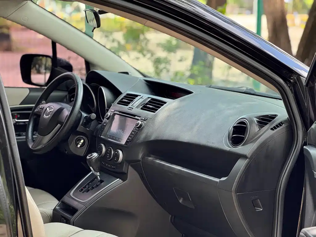MAZDA 5 2013
