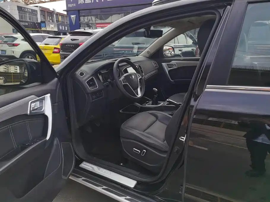 GEELY AUTO VISION X6 2017