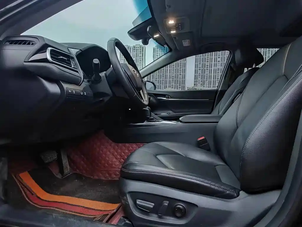 TOYOTA CAMRY 2022