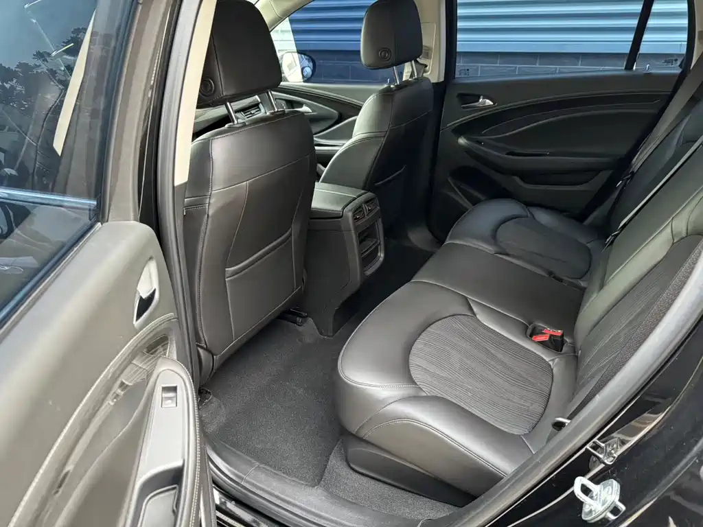 BUICK ENVISION 2020