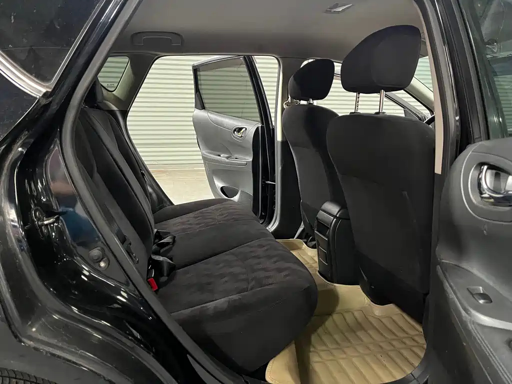 NISSAN TIIDA TIIDA 2011