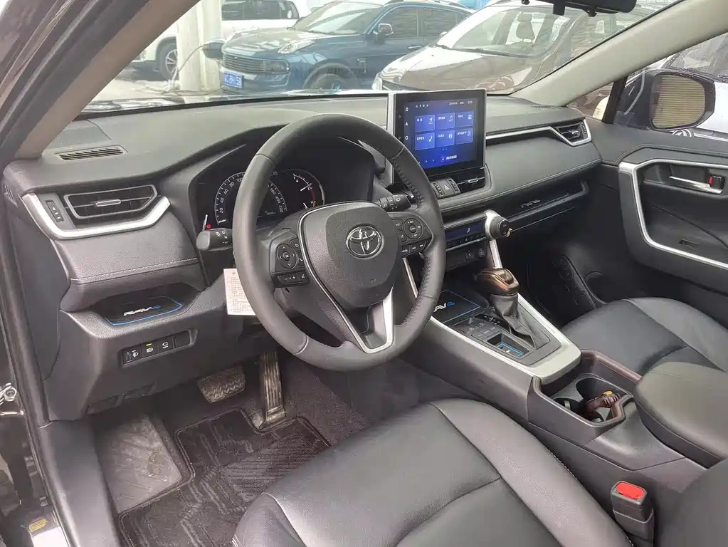 TOYOTA RAV4 RONGFANG 2021
