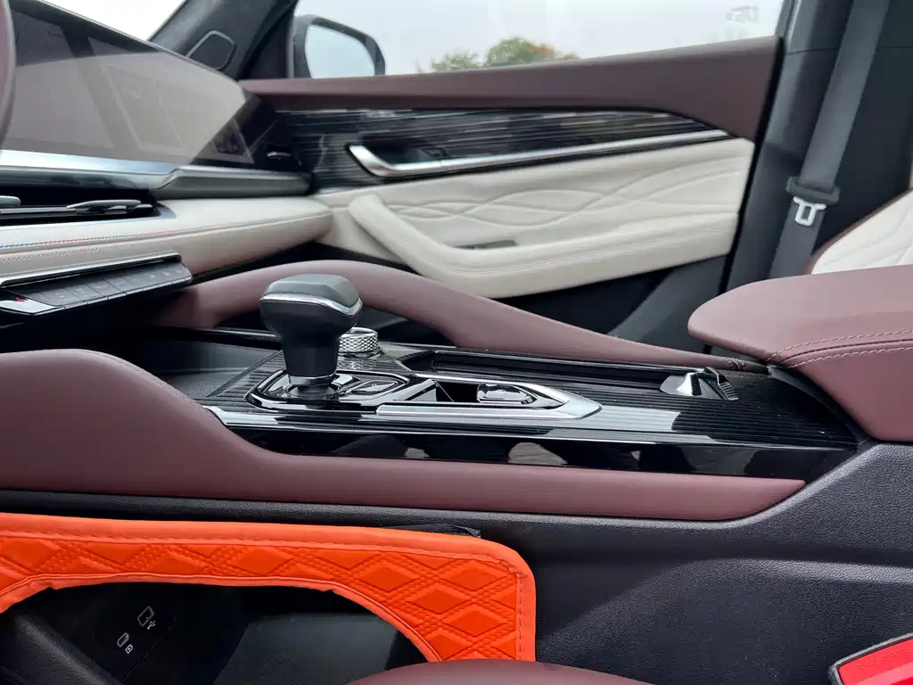 GEELY AUTO MONJARO 2022