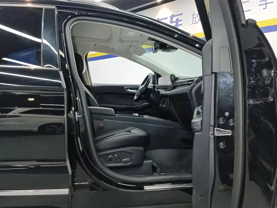 FORD EDGE 2021