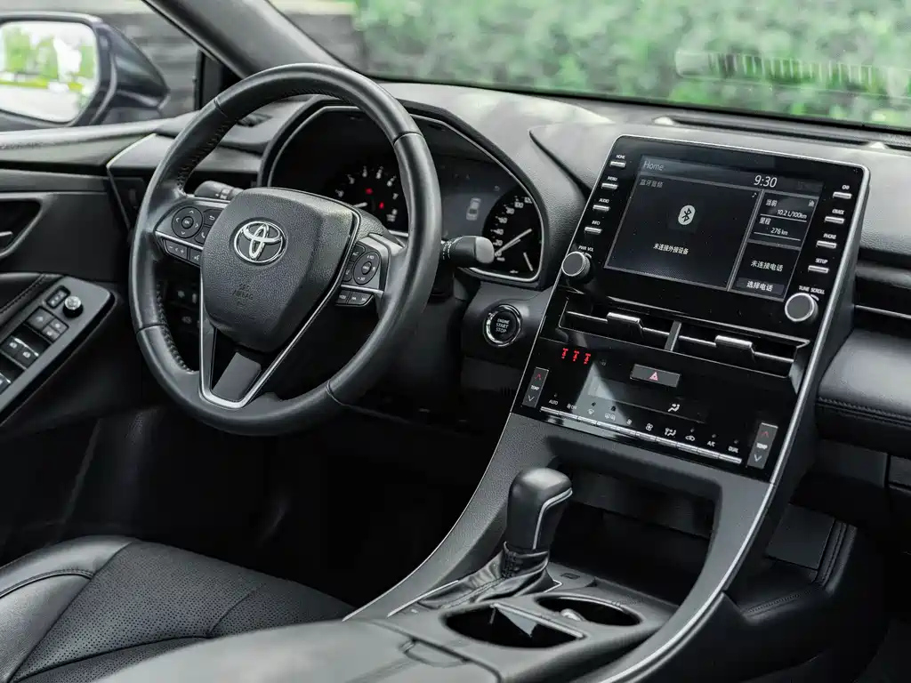TOYOTA AVALON 2022