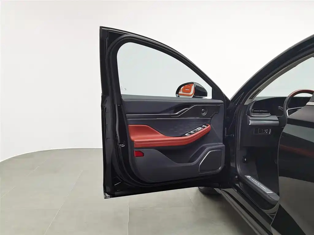 LINCOLN Z 2022