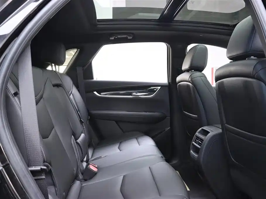 CADILLAC XT5 2023