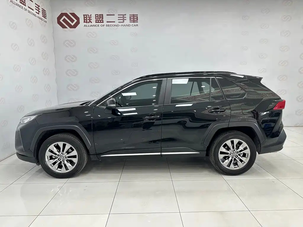TOYOTA WILDLANDER 2020