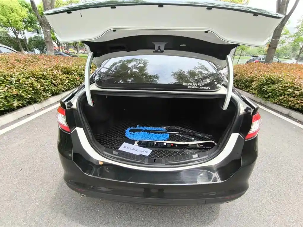 FORD MONDEO 2016