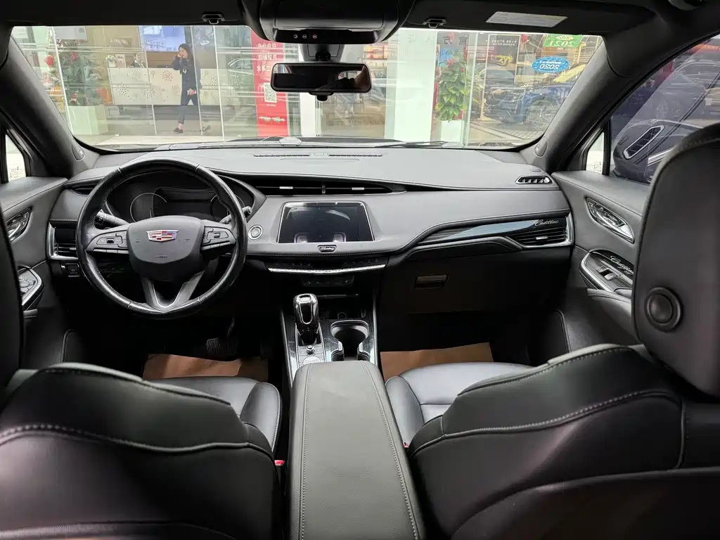 CADILLAC XT4 2019
