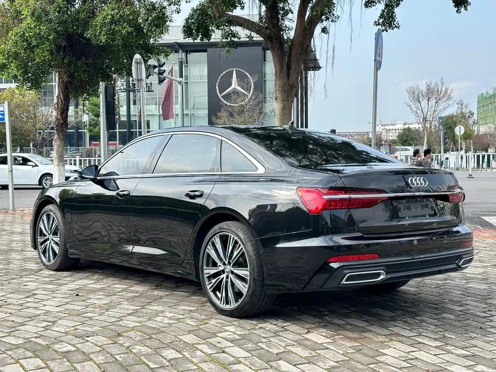 AUDI A6L 2021