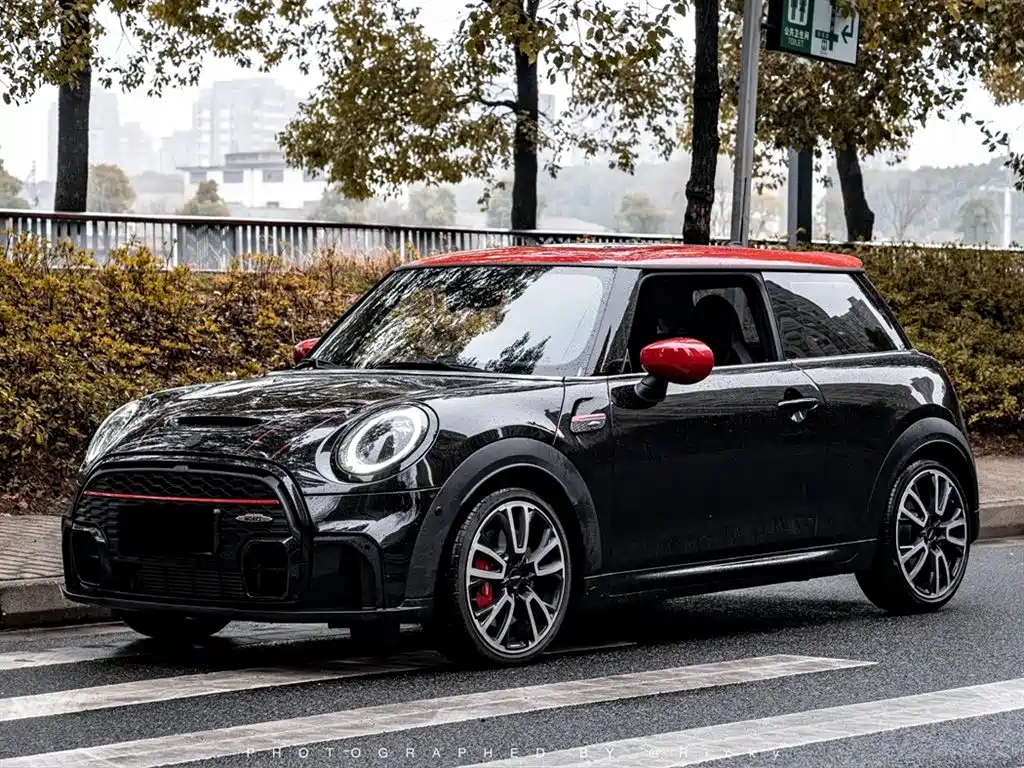 MINI JCW 2022