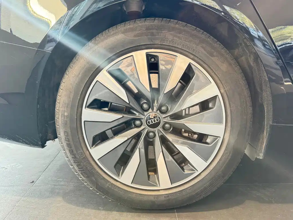 AUDI A6L 2023