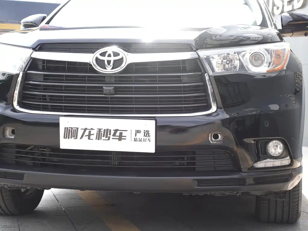 TOYOTA HIGHLANDER 2017