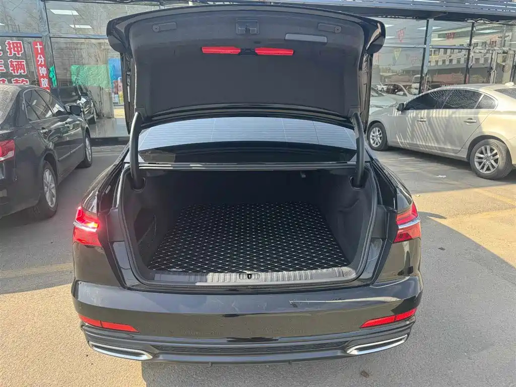 AUDI A6L 2022