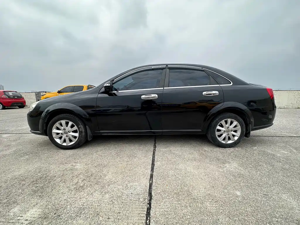 BUICK EXCELLE 2012
