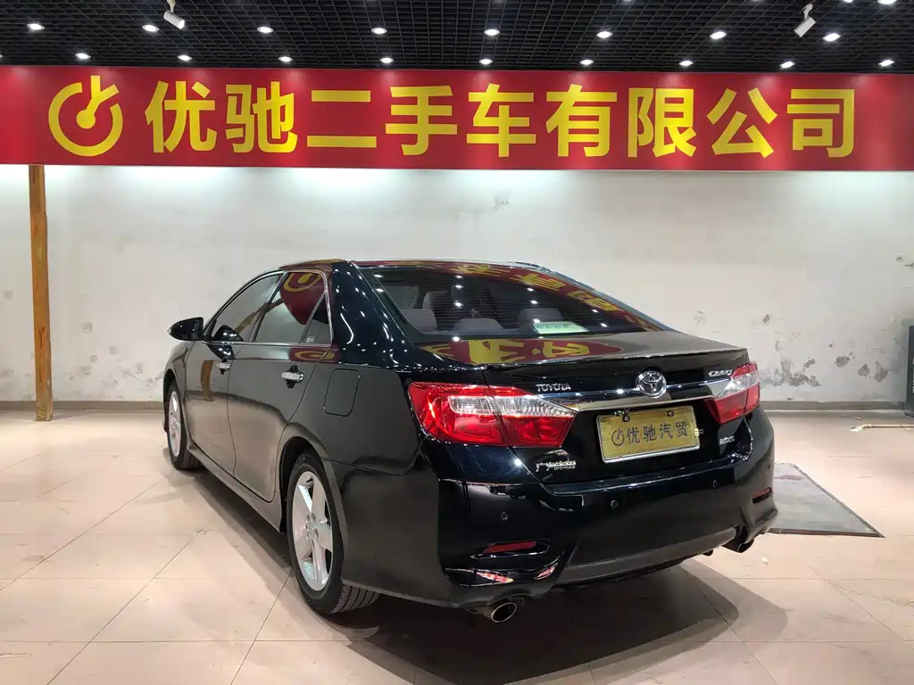TOYOTA CAMRY 2013