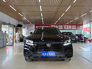 VOLKSWAGEN TOUAREG  2022