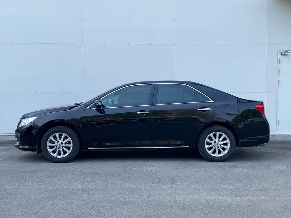 TOYOTA CAMRY 2014