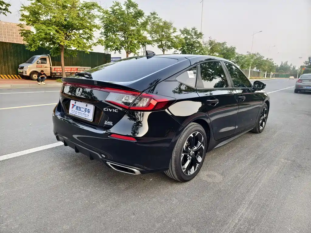 HONDA CIVIC 2023