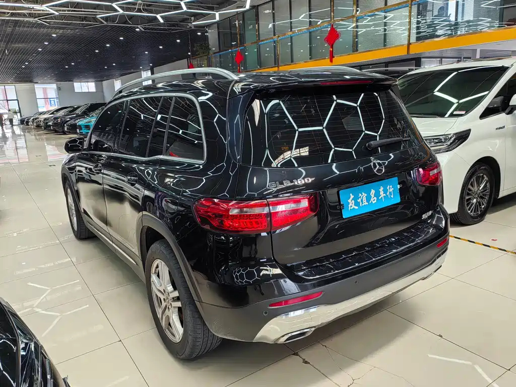MERCEDES BENZ GLB 2020