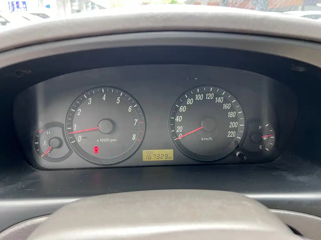 HYUNDAI ELANTRA 2010