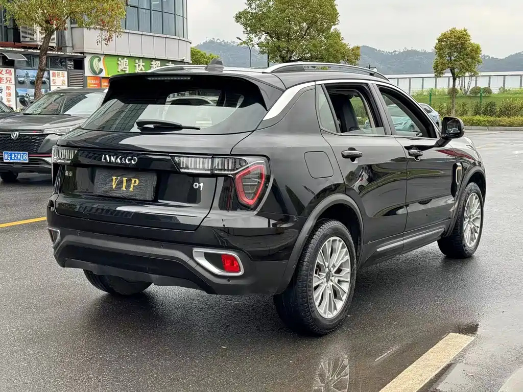 LYNK&CO 01 2018