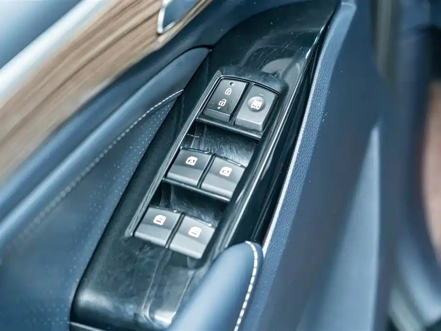 TRUMPCHI M8 2022