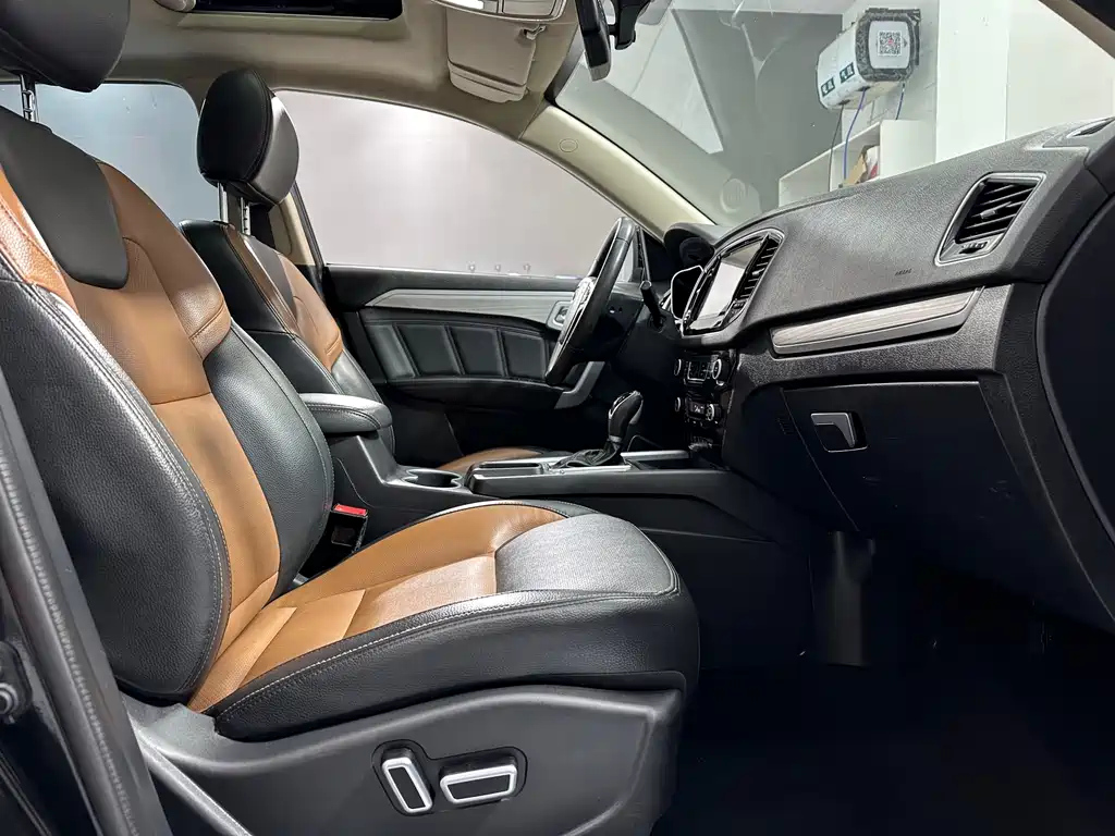 GEELY AUTO VISION X6 2017