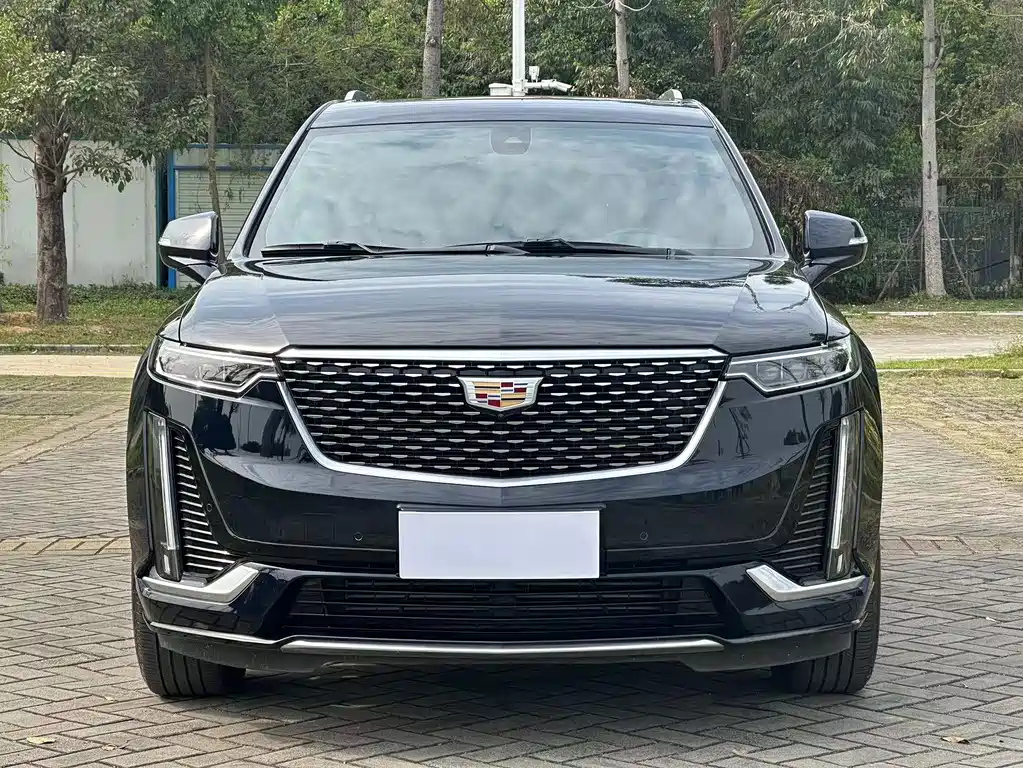 CADILLAC XT6 2021