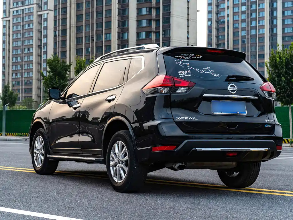 NISSAN X-TRAIL 2018