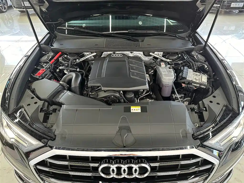 AUDI A6L 2023