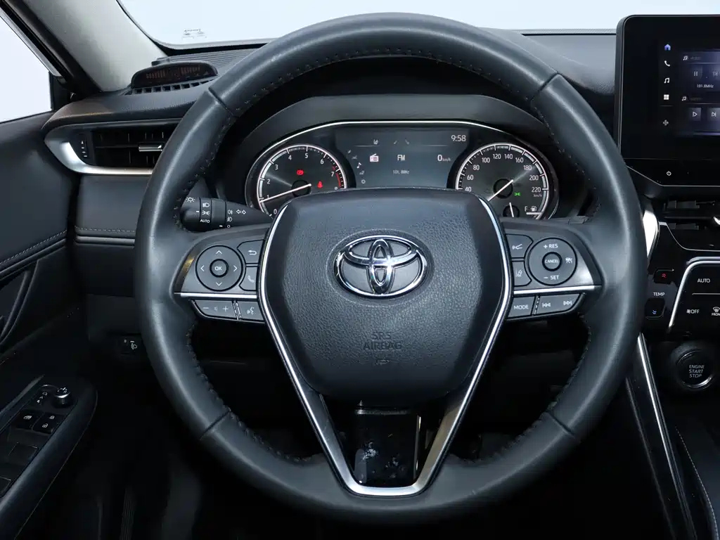 TOYOTA VENZA 2023