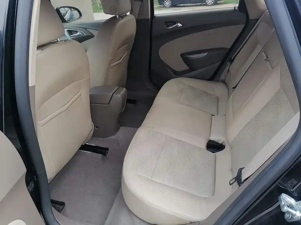 BUICK EXCELLE 2014