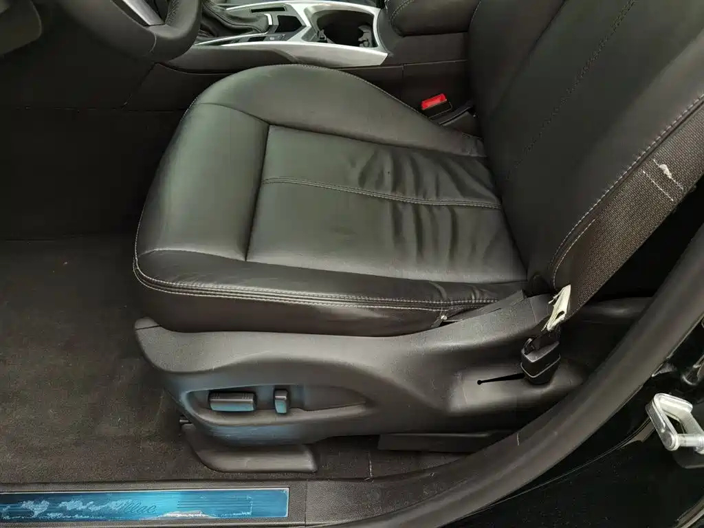 CADILLAC SRX 2015