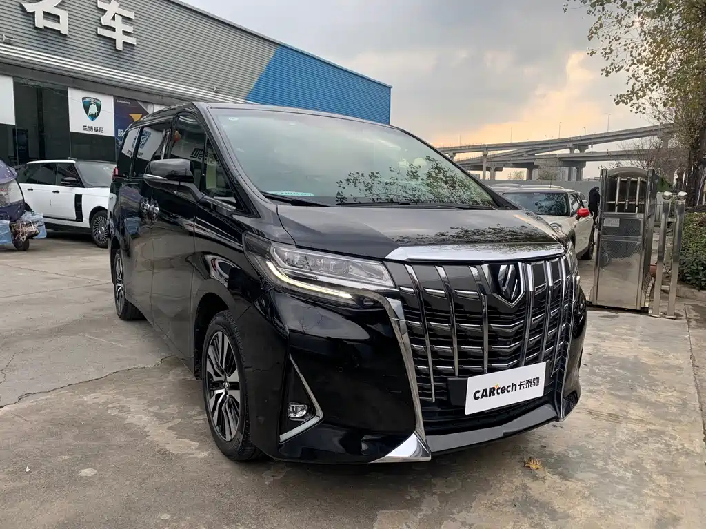 TOYOTA ALPHARD 2019