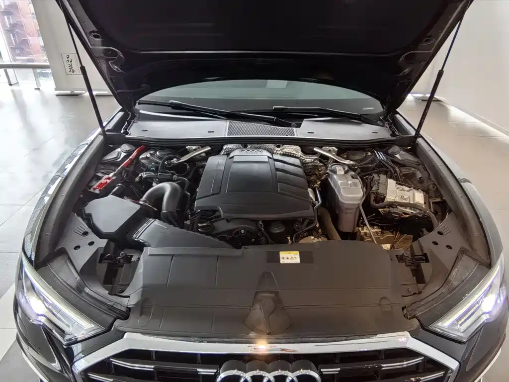 AUDI A6L 2023