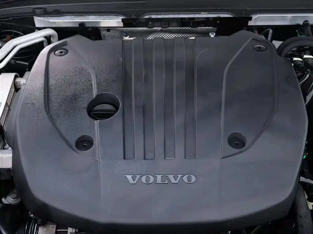 VOLVO S90 2022