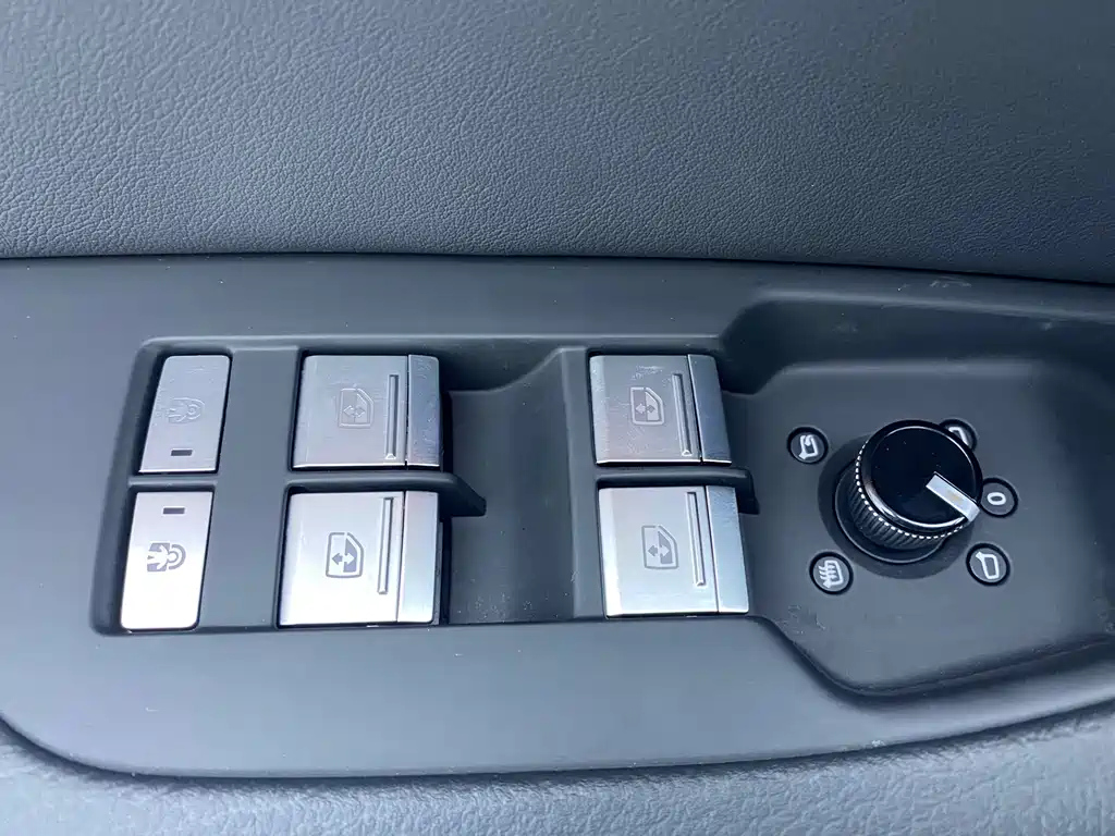 AUDI A6L 2023