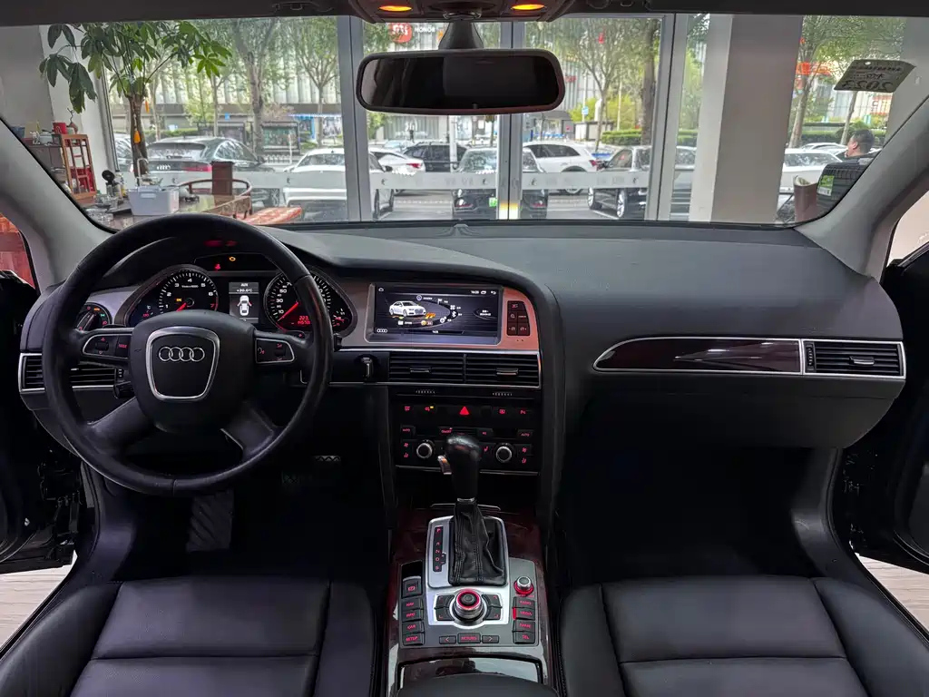 AUDI A6L 2011
