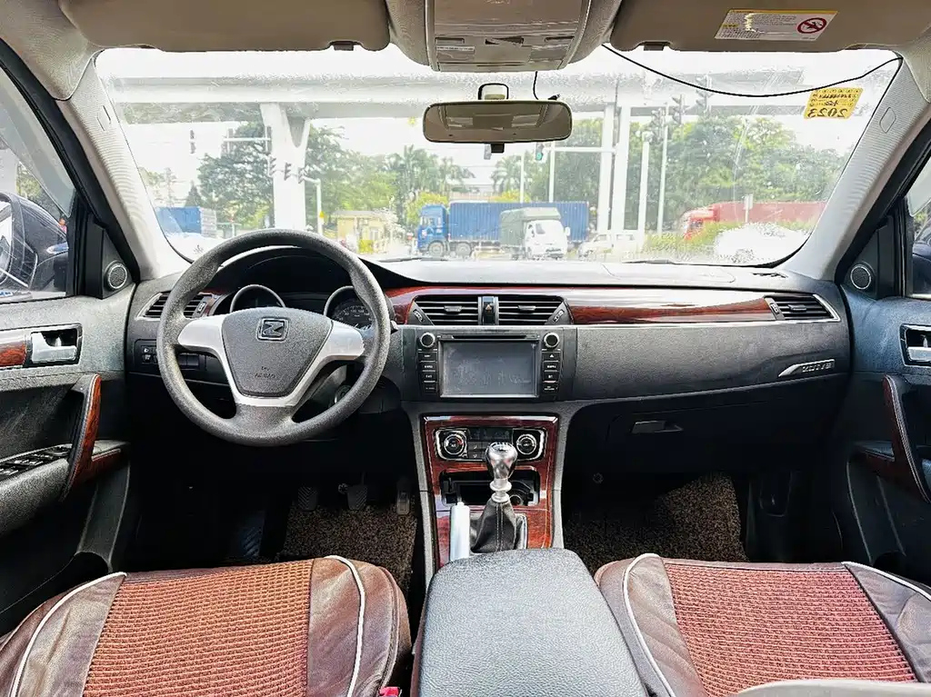 ZOTYE T600 2015