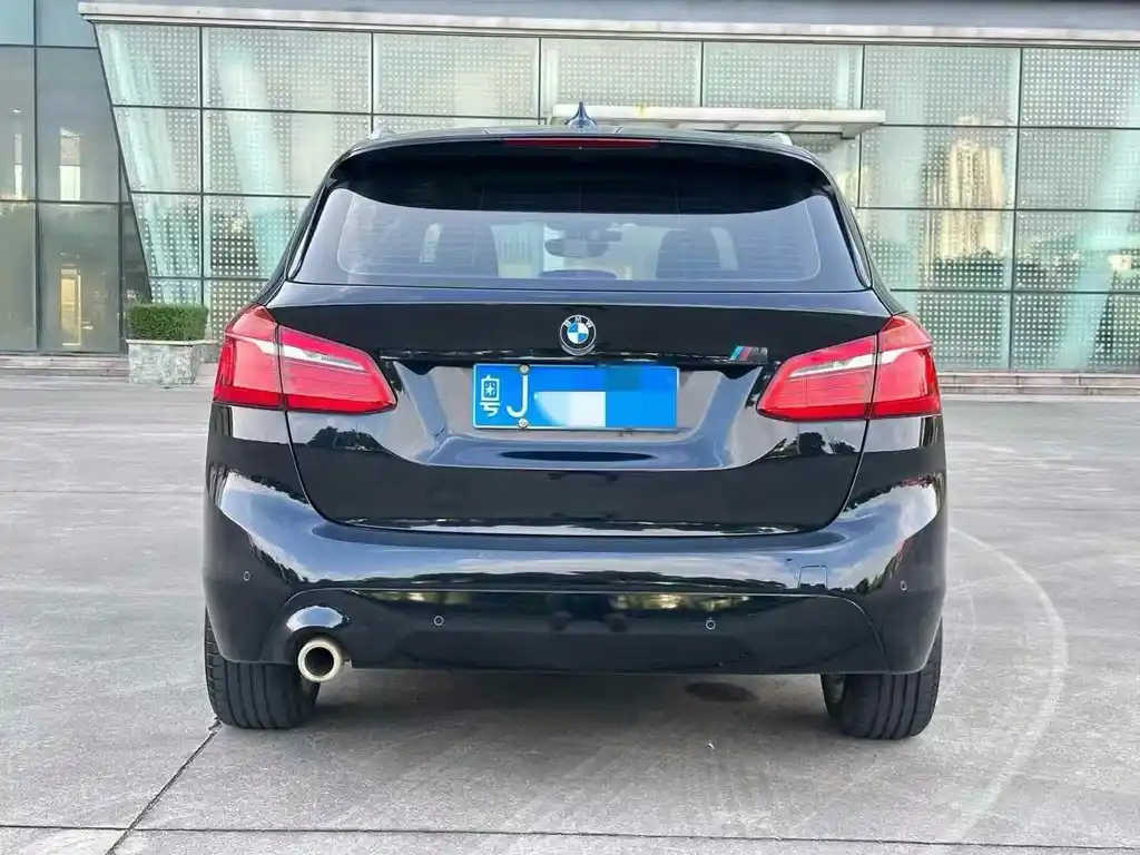 BMW 2-SERIES STATION WAGON 2018