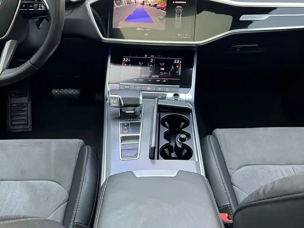 AUDI A6L 2022