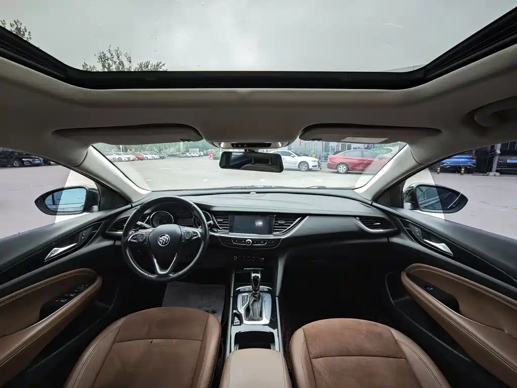 BUICK REGAL 2020