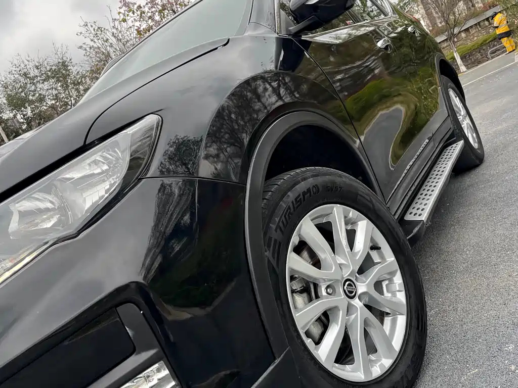 NISSAN X-TRAIL 2019