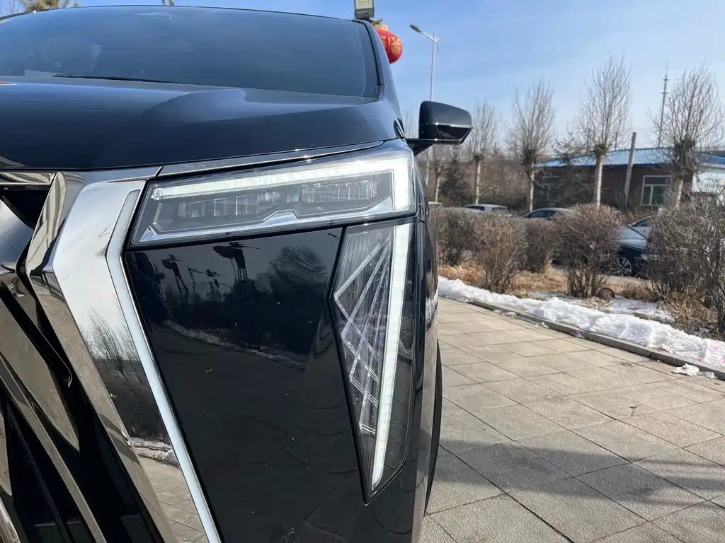 TRUMPCHI M8 2023
