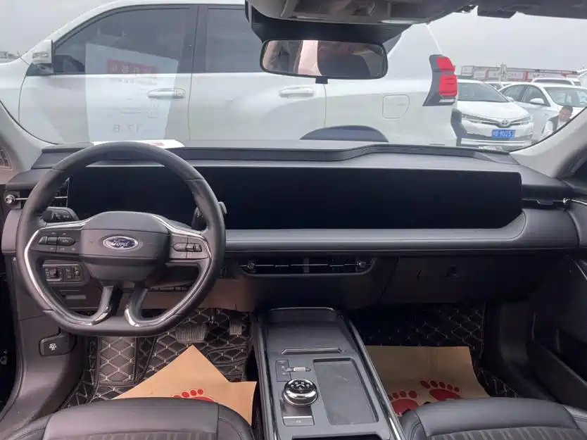 FORD MONDEO 2023